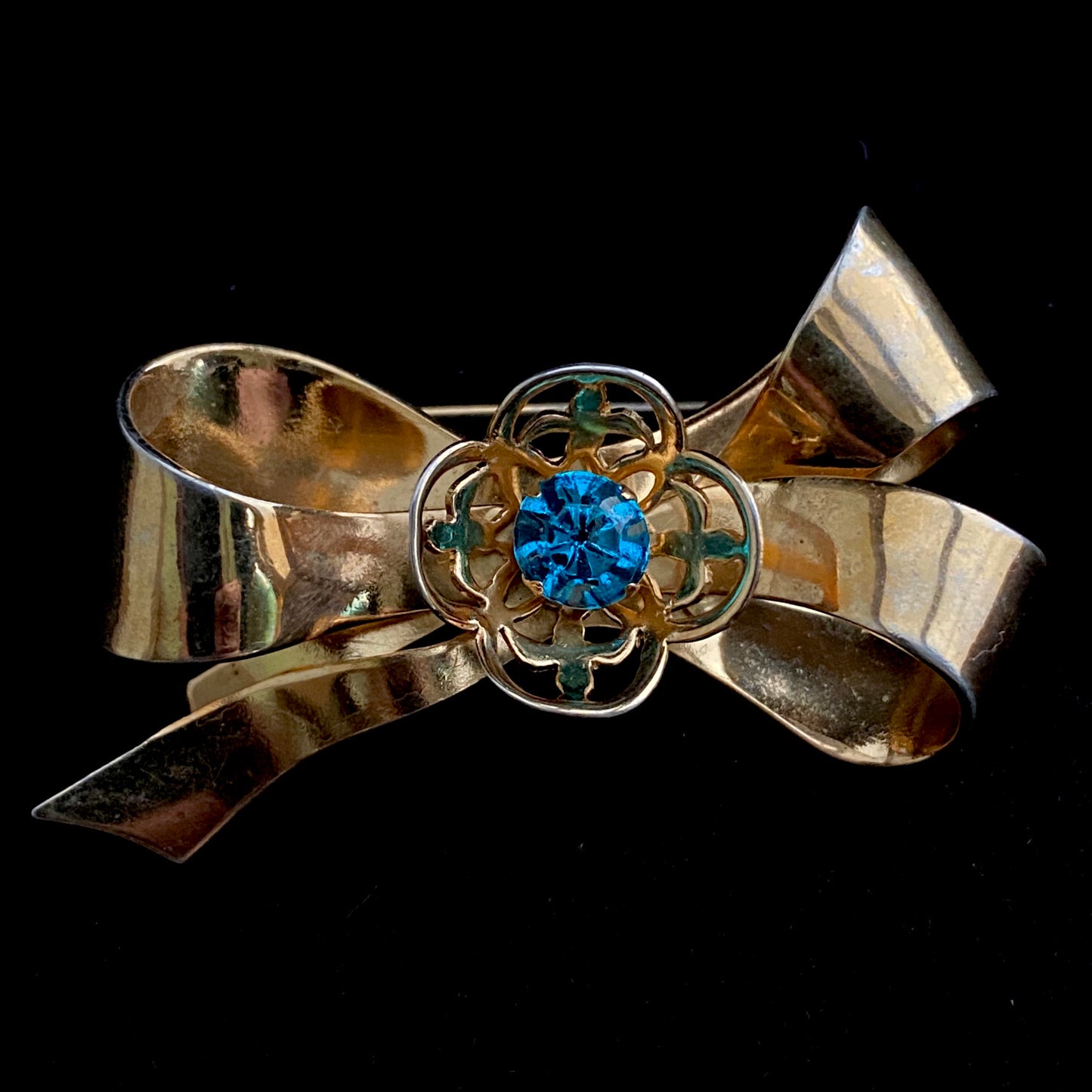Late 50s/ Early 60s Coro Bow Brooch - Retro Kandy Vintage