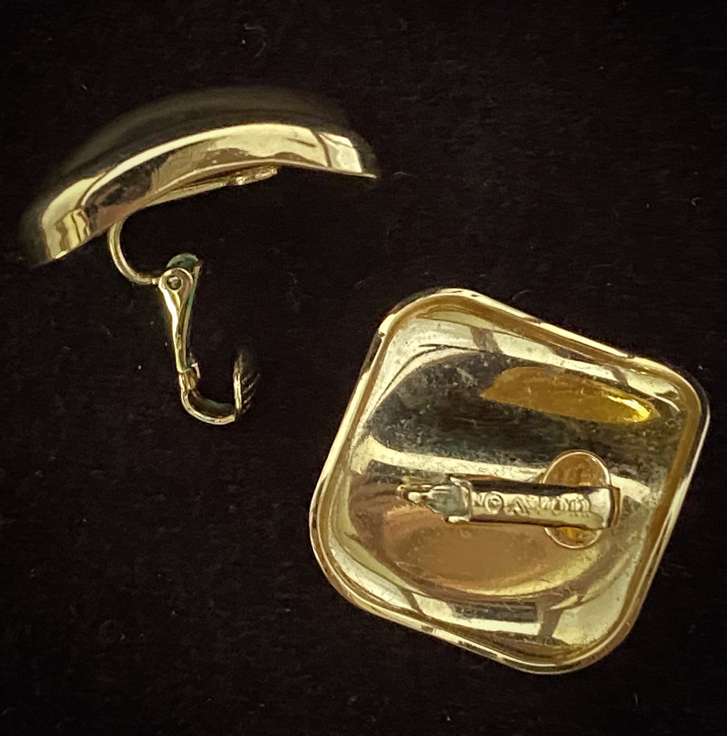 1986 Avon Polished Perfection Earrings - Retro Kandy Vintage