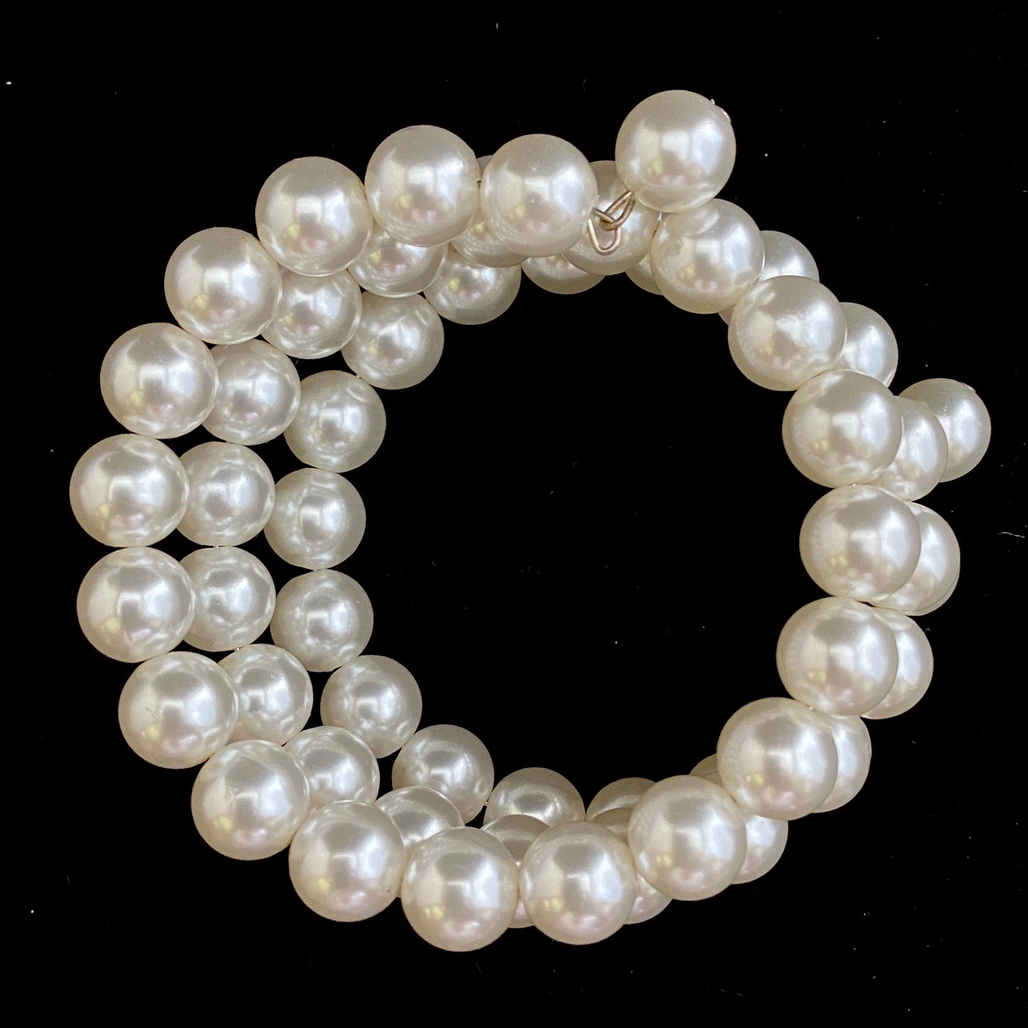 1993 Avon Pearlesque Wrap Bracelet