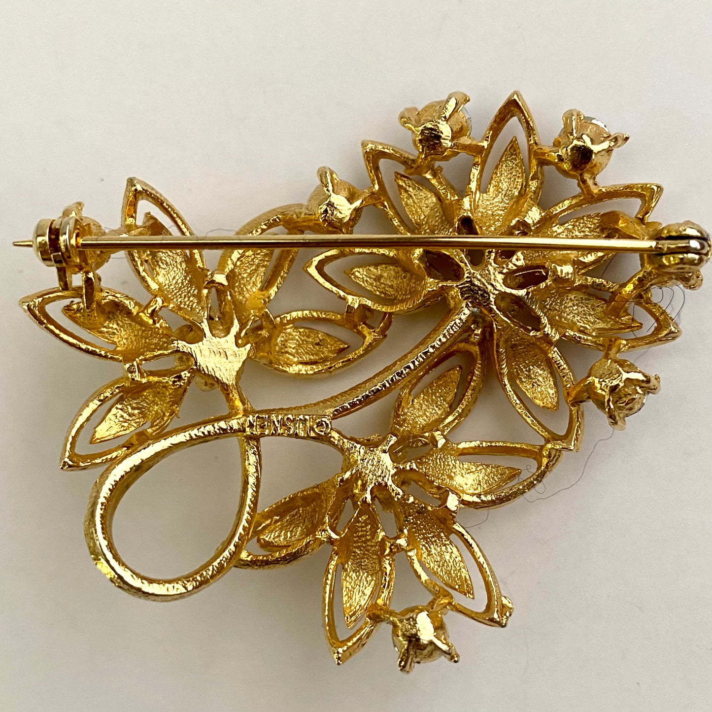 Late 50s/ Early 60s Lisner Aurora Borealis Flower Brooch