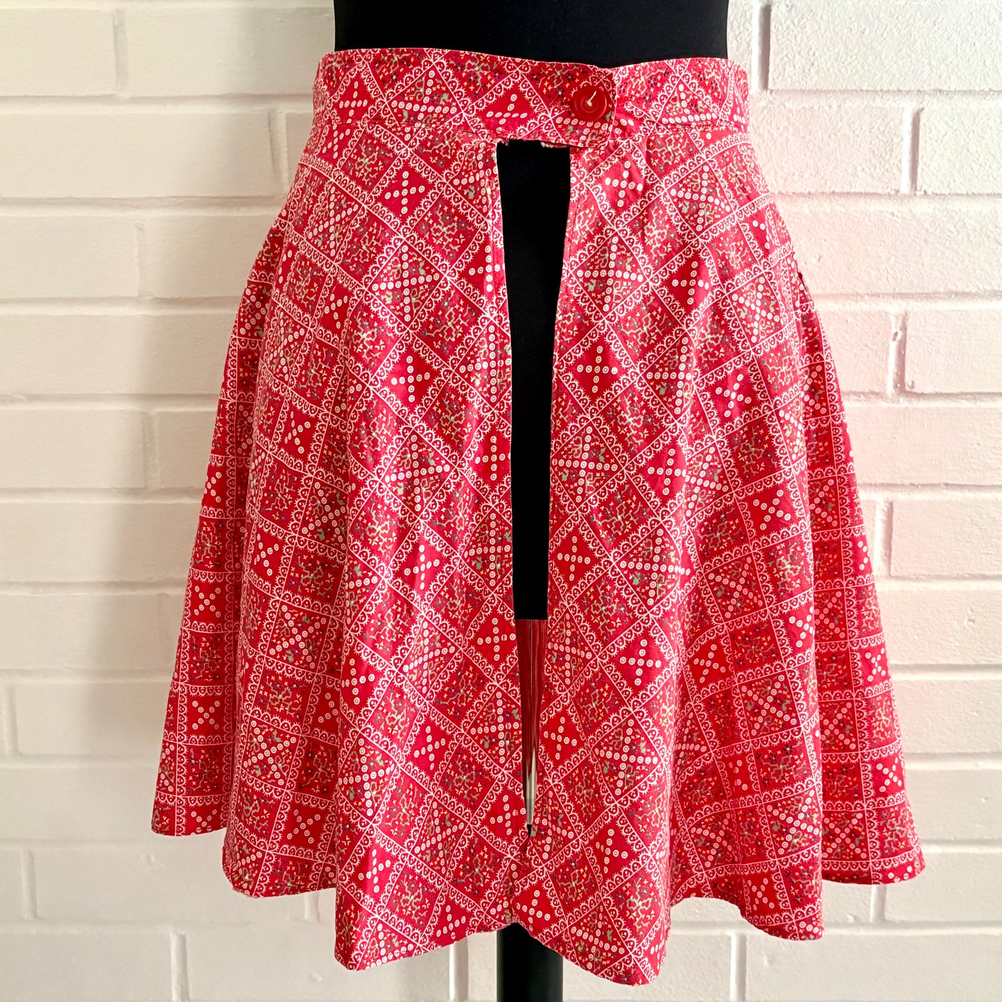 1950s Flowered Print Apron