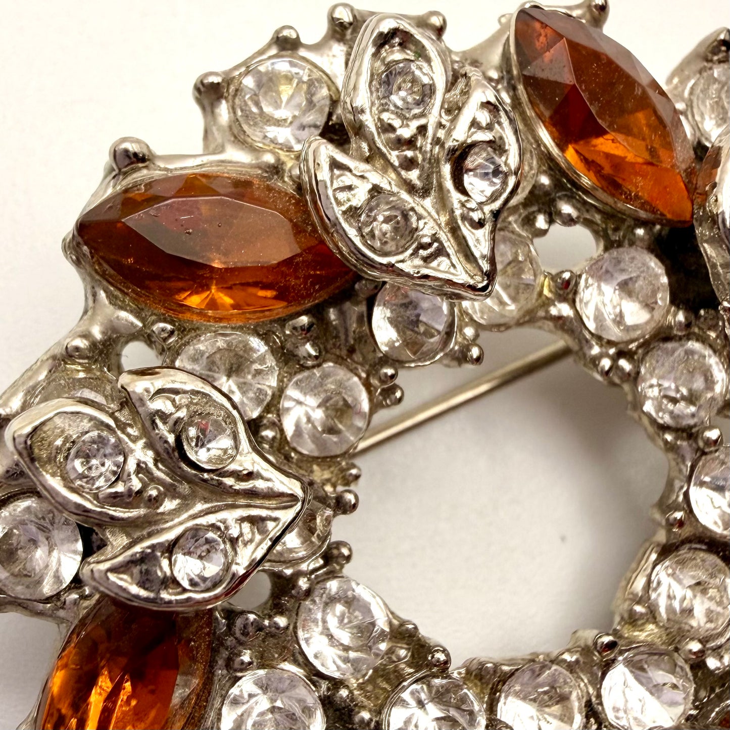 50s/60s  Round Rhinestone Brooch