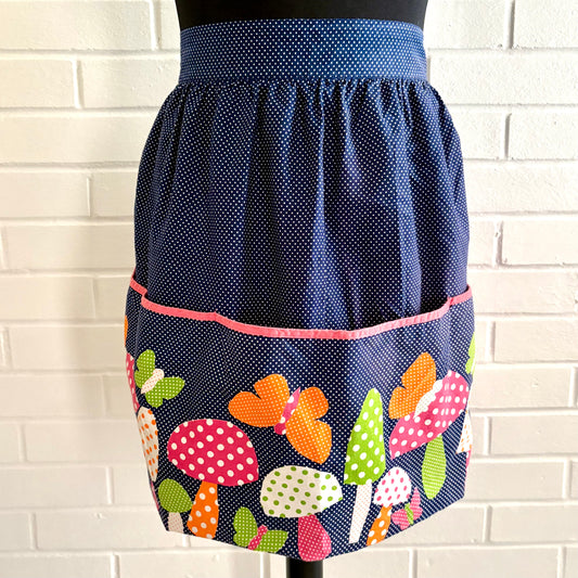 Late 60s/ Early 70s Vintage Apron