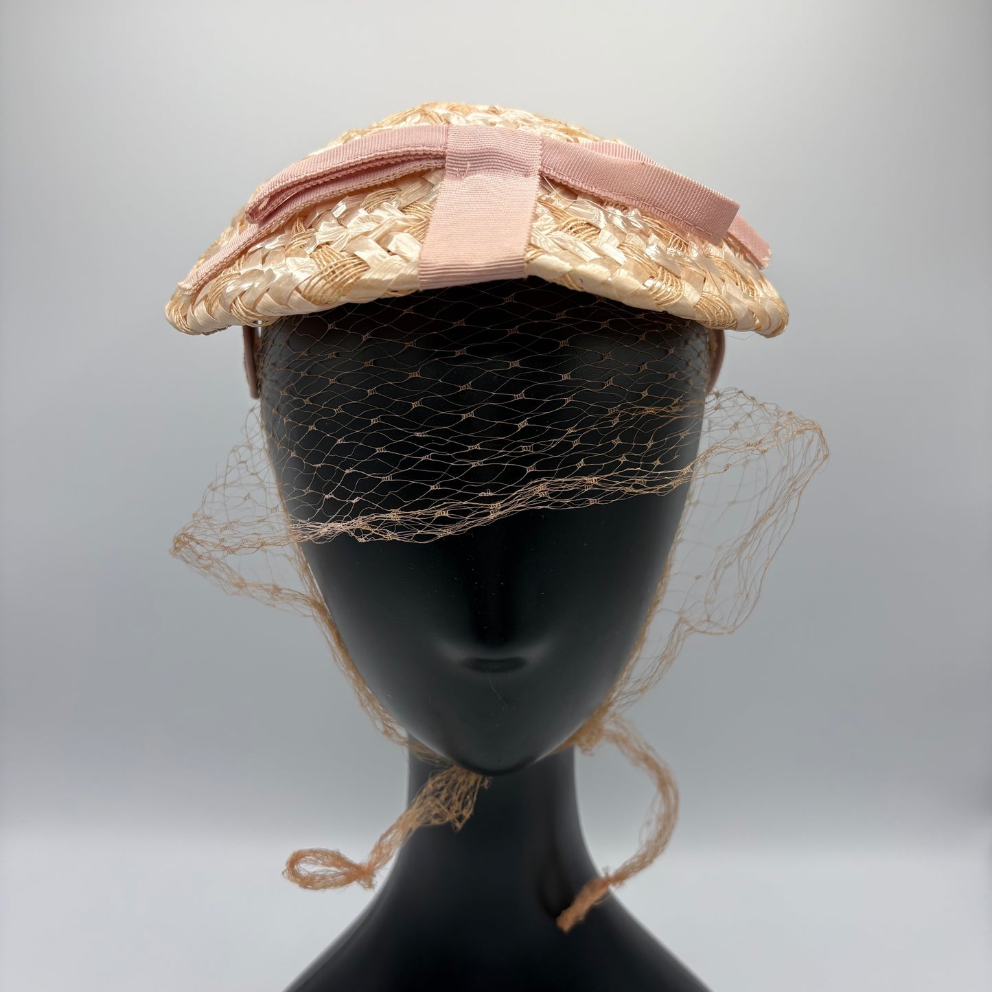 1950s Pink Woven Straw Calot Hat With Veil