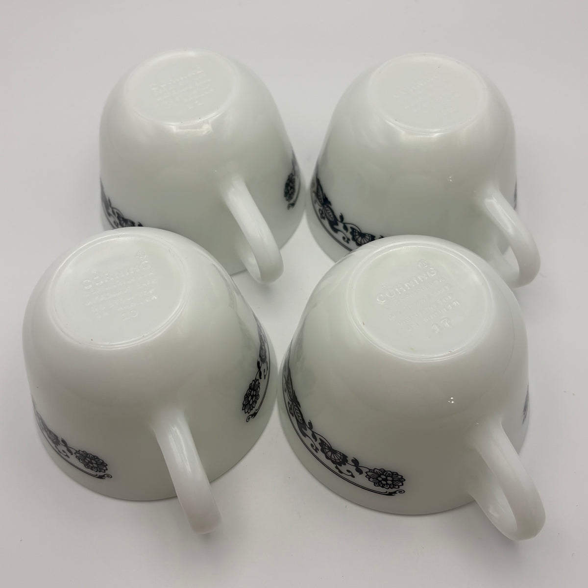 1970s Corning Old Town Tea Cups -Set of 4
