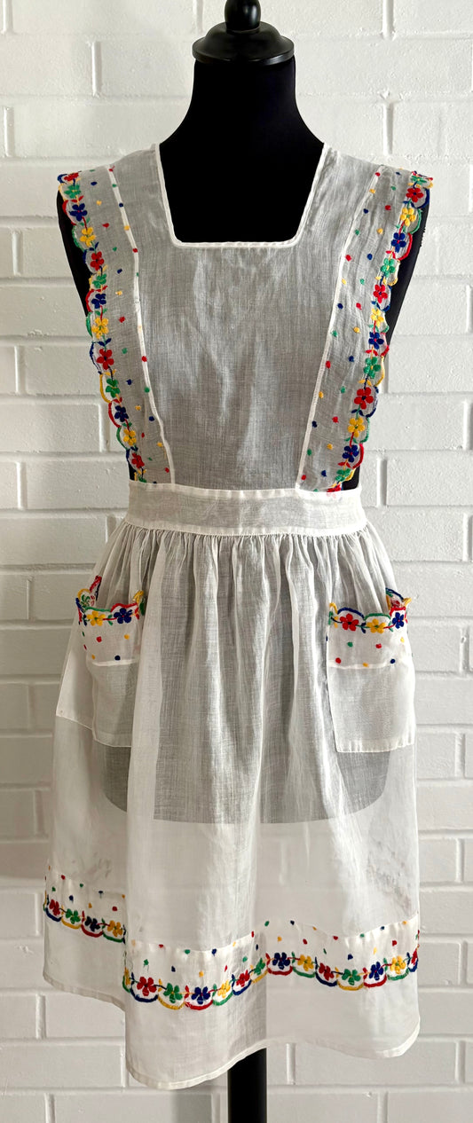 1950s Gingham Girl Sheer Embroidered Full Apron