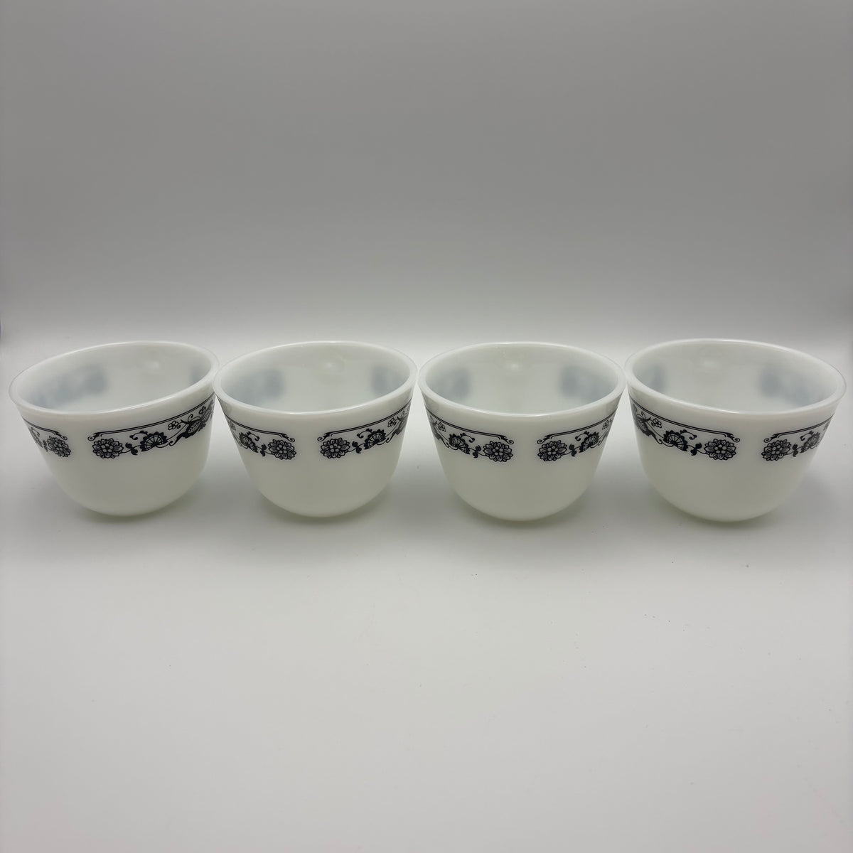 1970s Corning Old Town Tea Cups -Set of 4