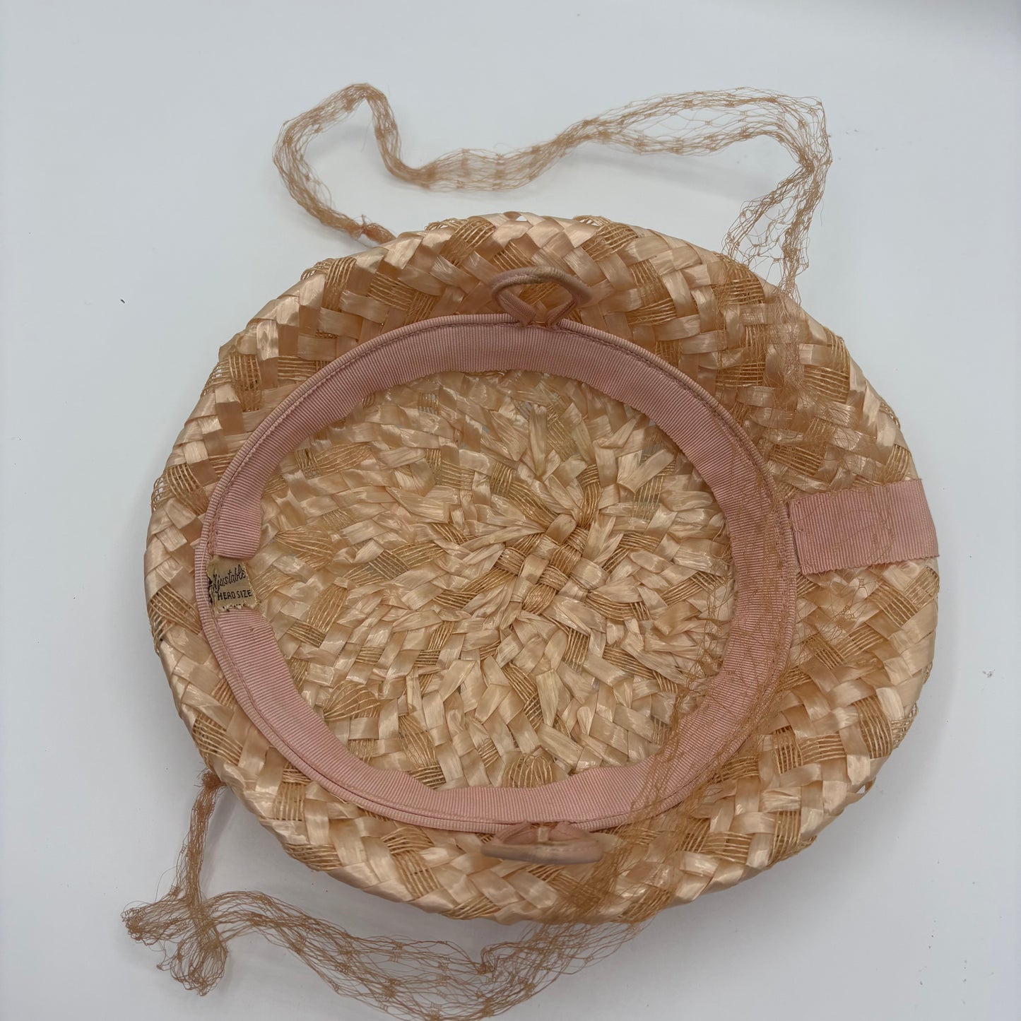 1950s Pink Woven Straw Calot Hat With Veil