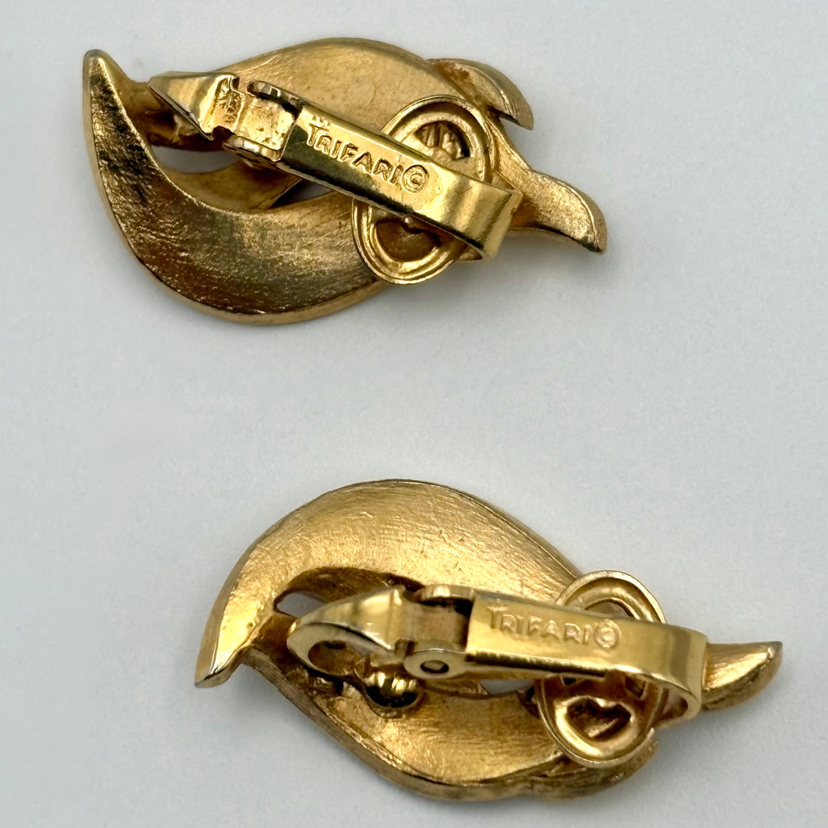 1960s Crown Trifari Abstract Leaf Gold-Tone Earrings