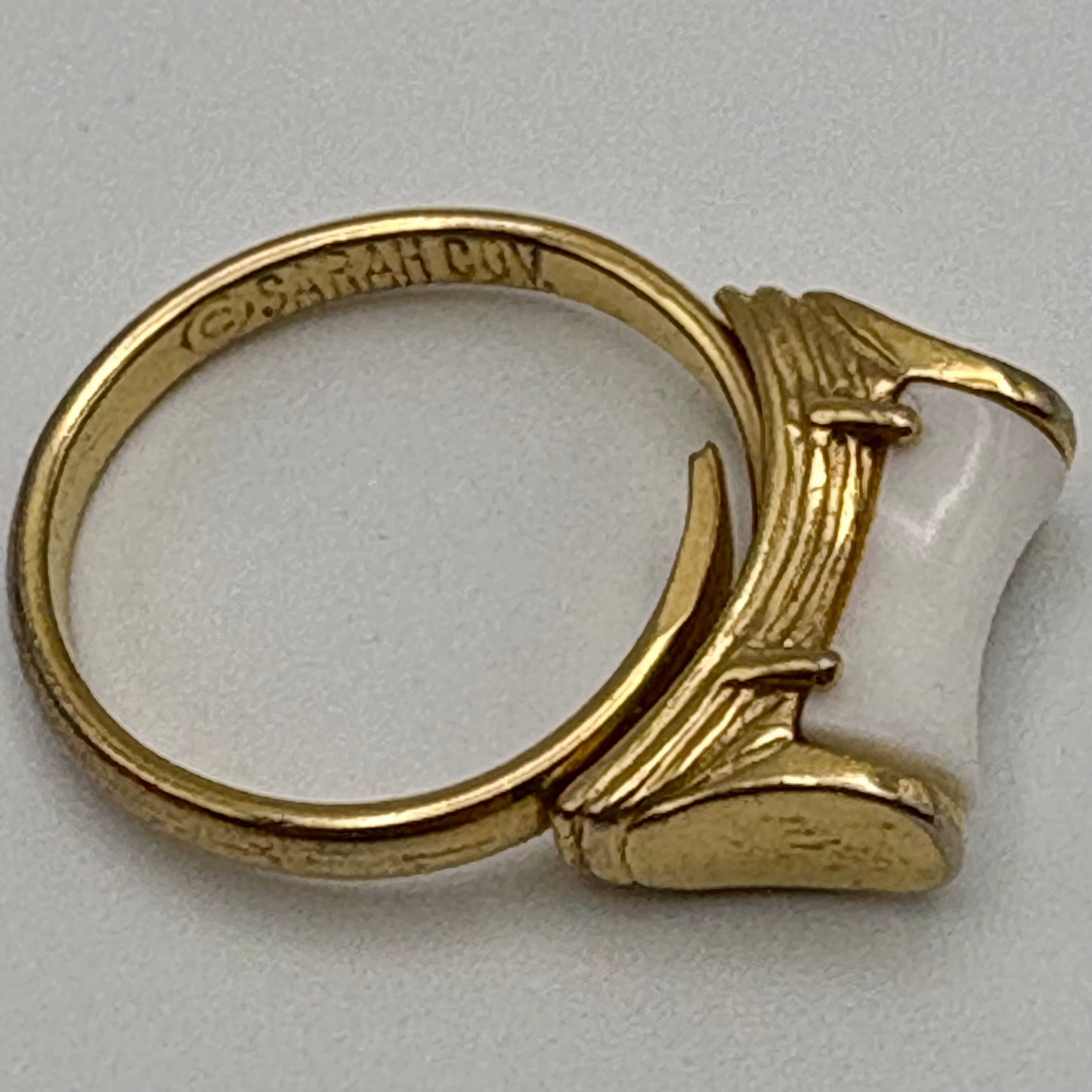 1977-1978 Sarah Coventry Spring Fever Ring