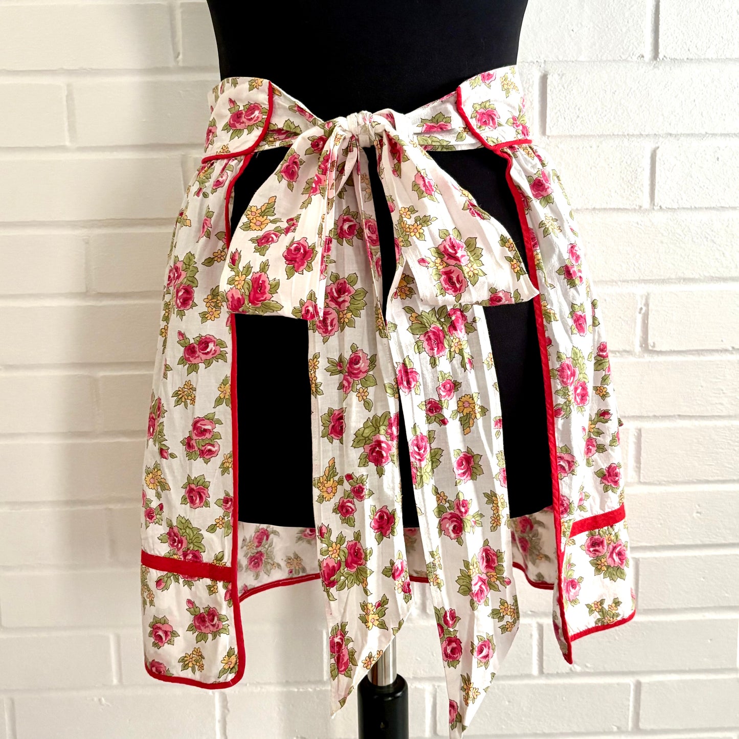 1950s Vintage Flowered Apron