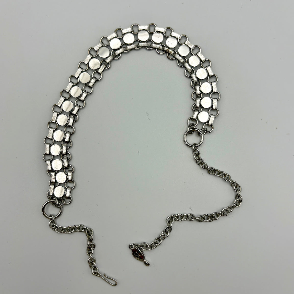 1971 Sarah Coventry Tricia Choker Necklace