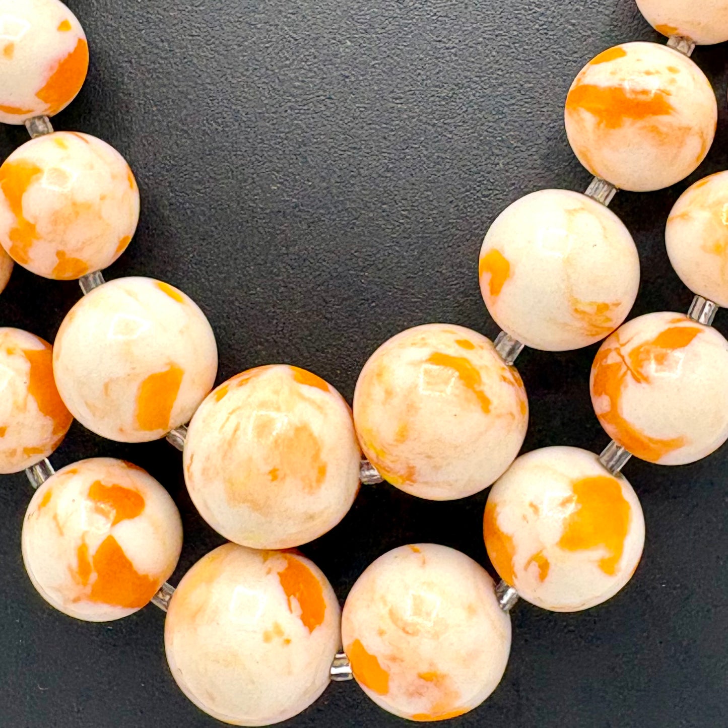1960s Japan White & Orange Marbled Bead Necklace