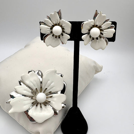 1970s Sarah Coventry New Summer Magic Parure