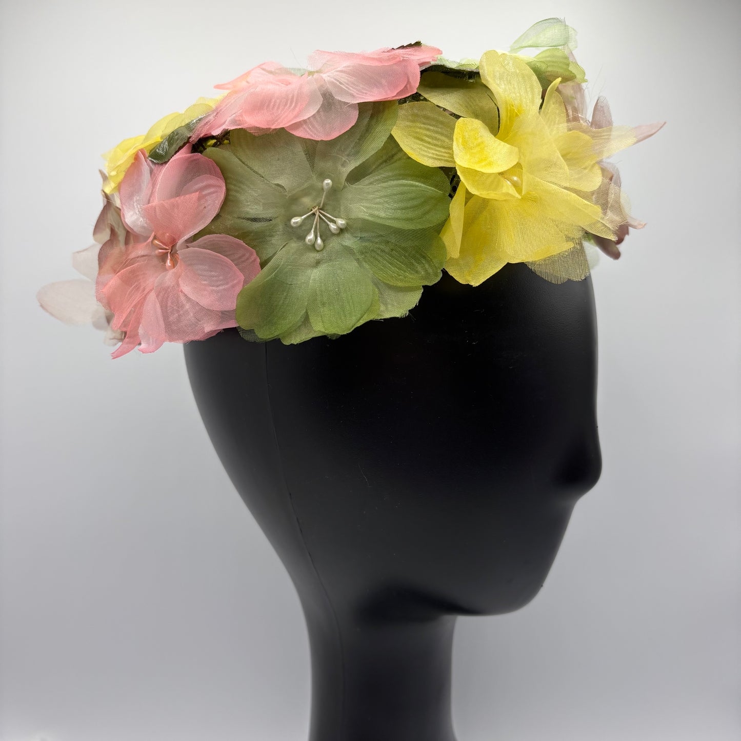 Late 50s/ Early 60s Flowered Pillbox Hat