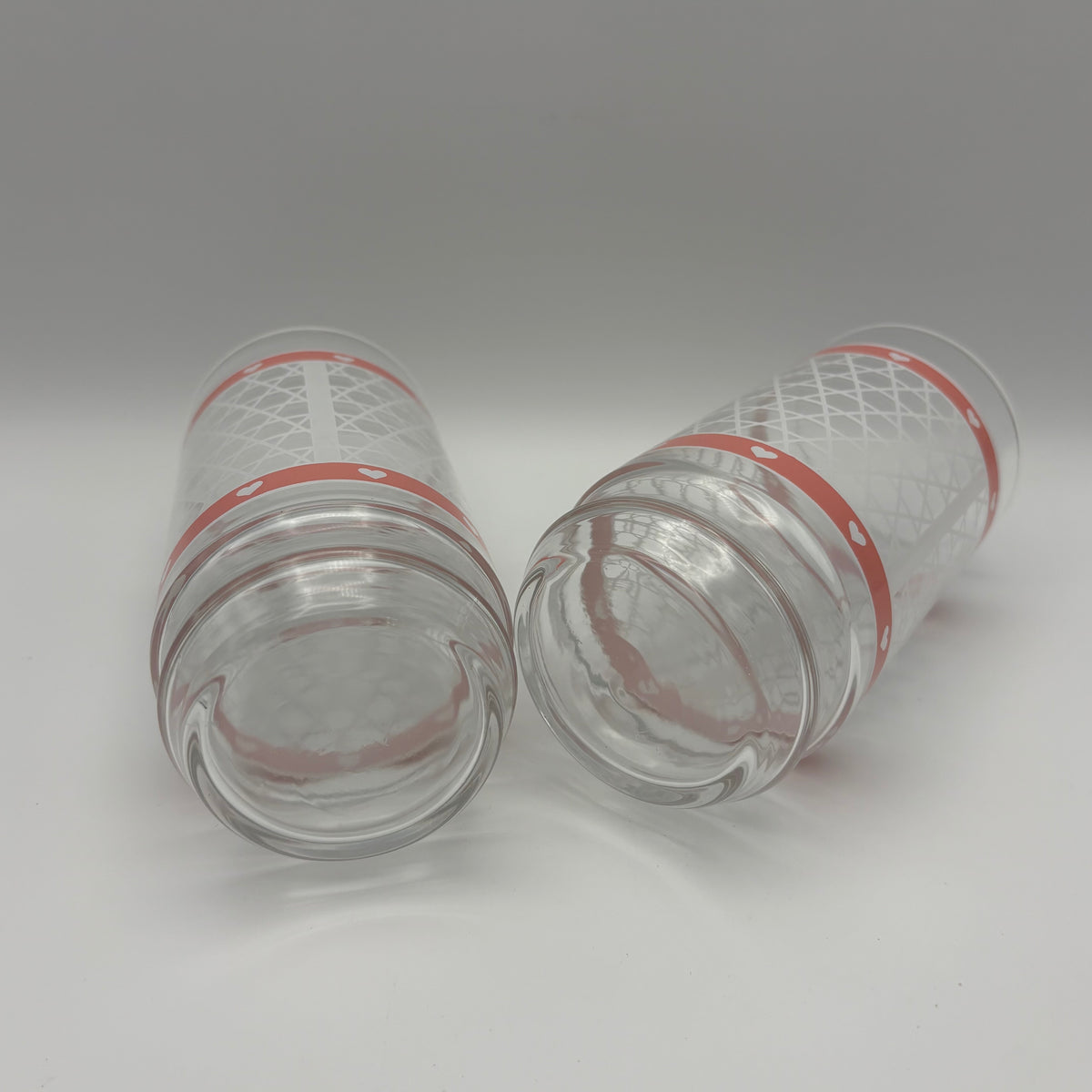 1980s Set of Two Heart Motif Drinking Glasses