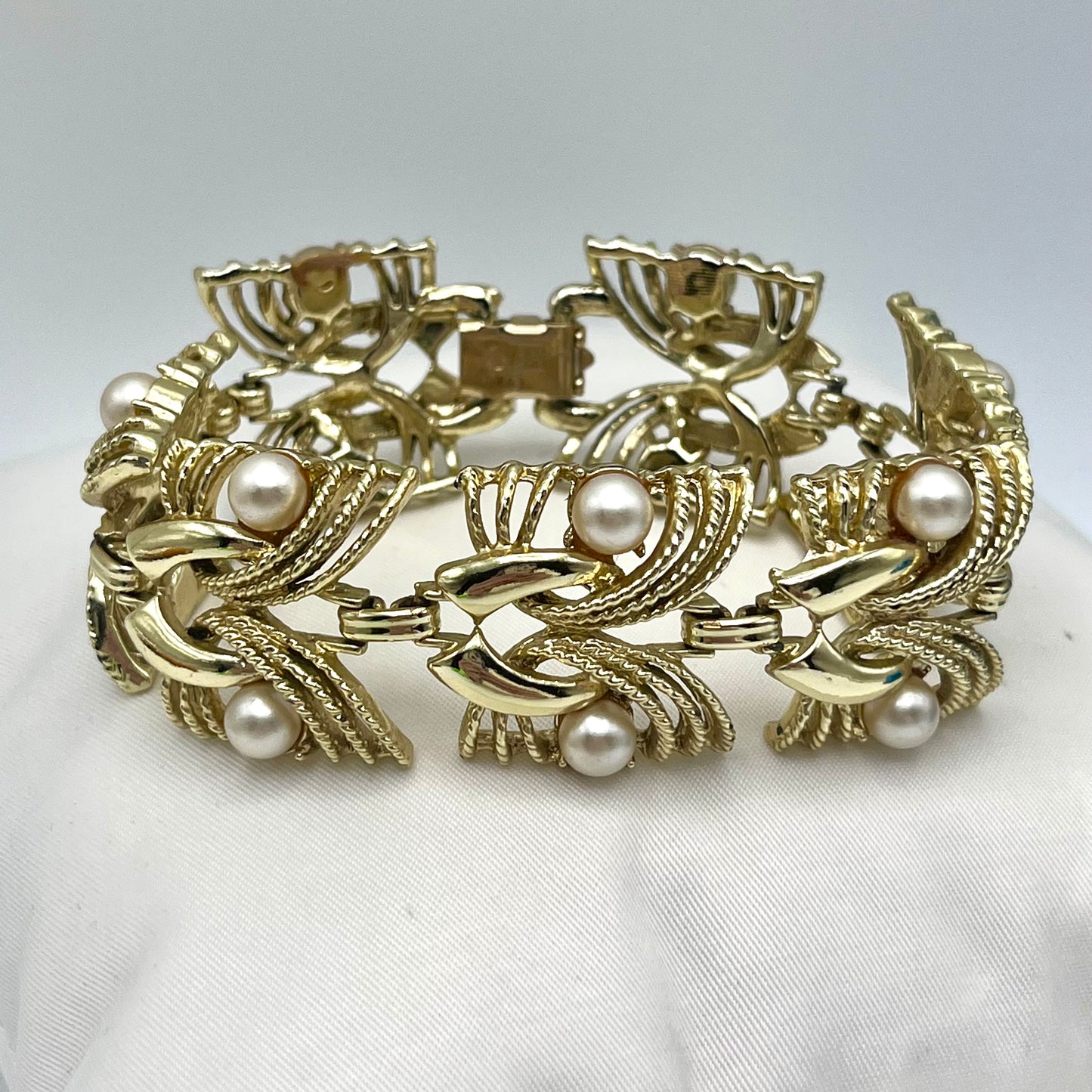 1950s Coro Pegasus Bracelet