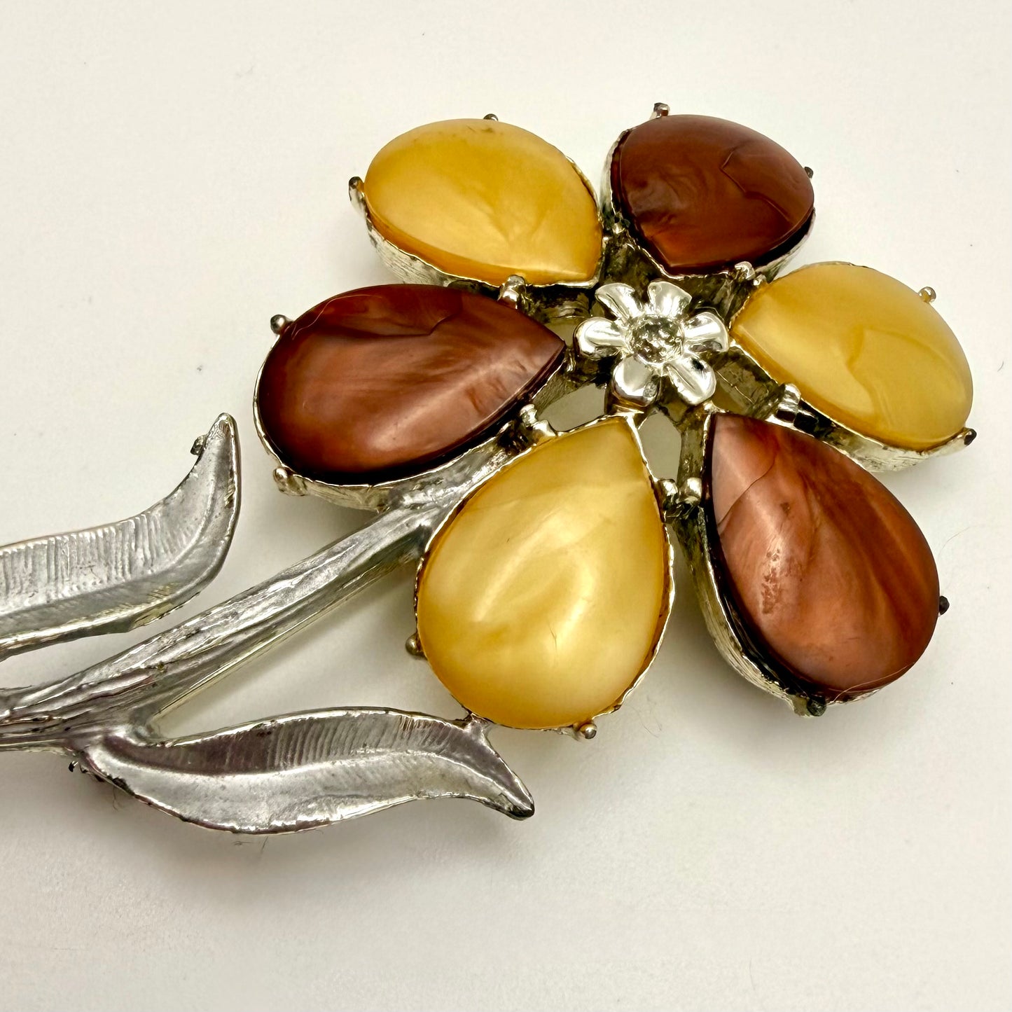 1960s Lucite Flower Brooch