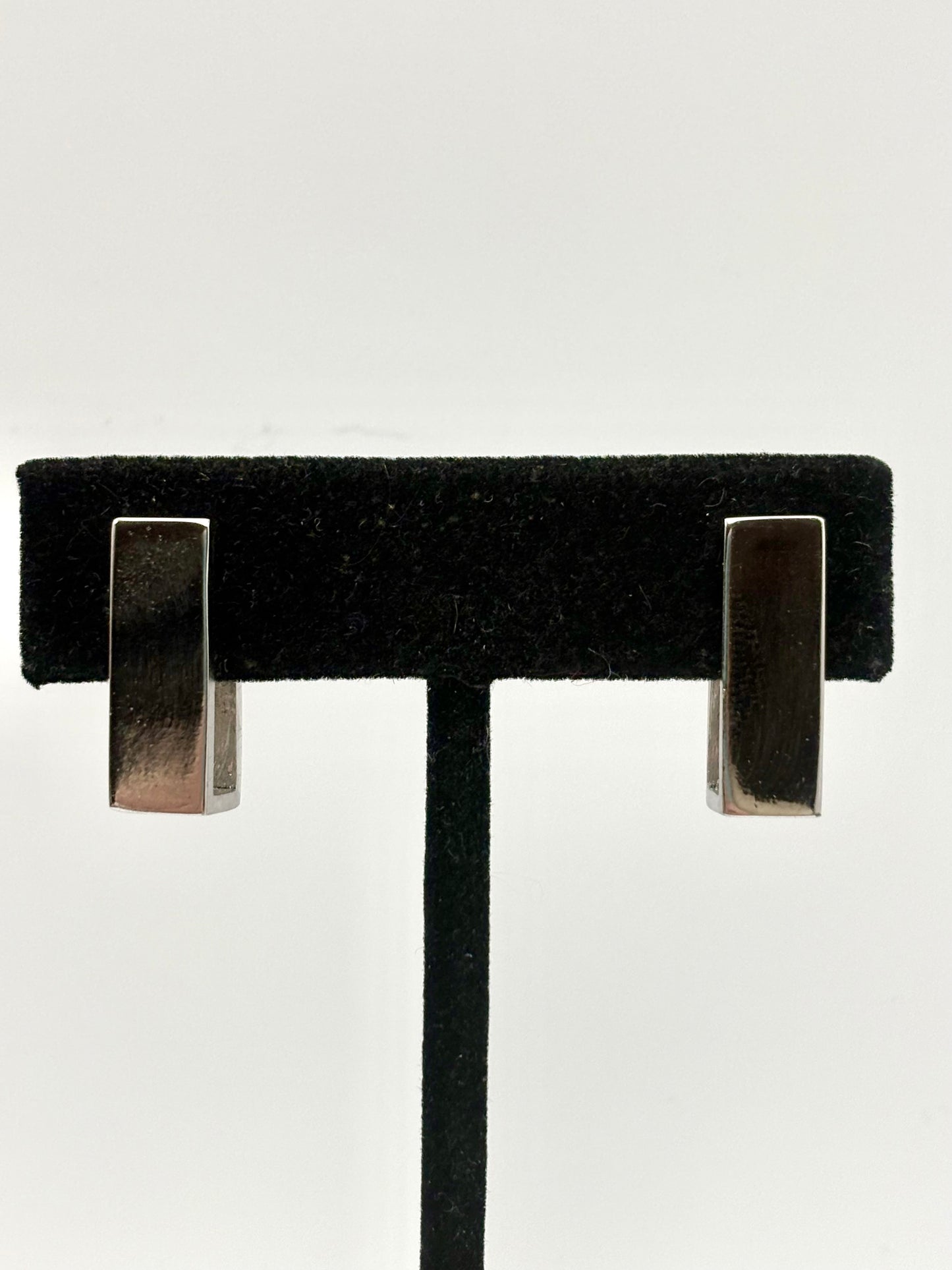 1976 Avon Geometric Earrings