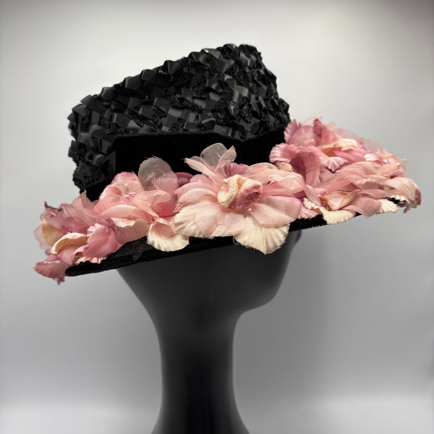1950s Straw Flowered Brim Picture Hat