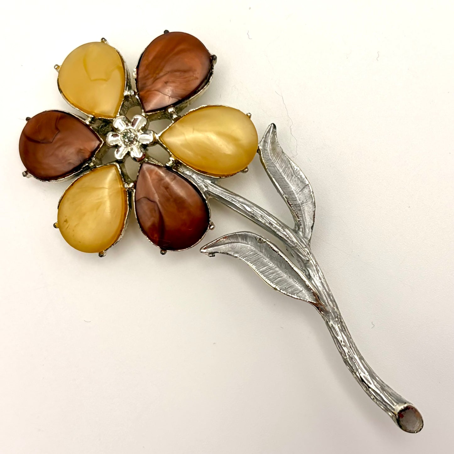 1960s Lucite Flower Brooch