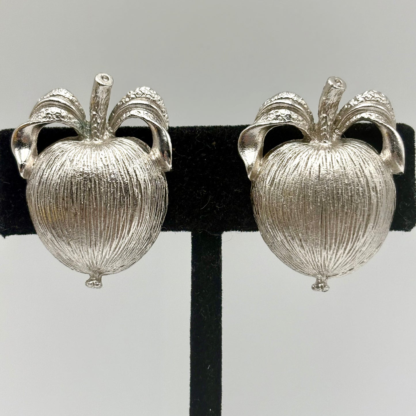 1961 Sarah Coventry Adam's Delight Earrings