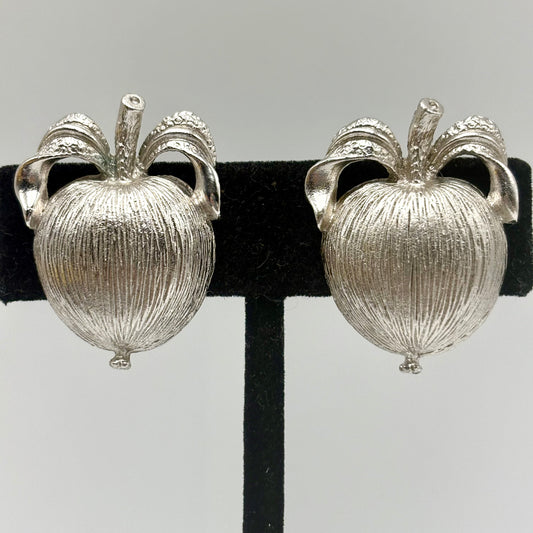 1961 Sarah Coventry Adam's Delight Earrings