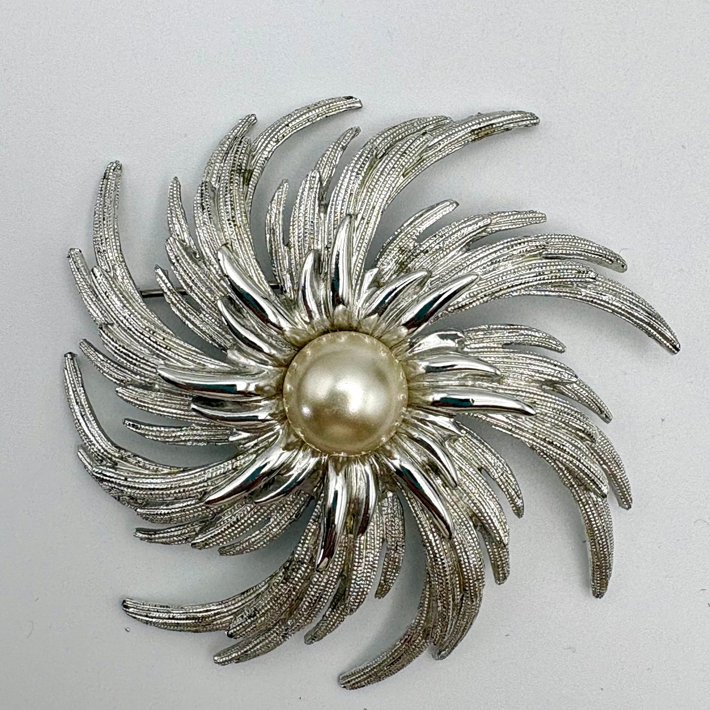 1962 Sarah Coventry Pinwheel Demi-Parure