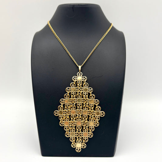 1971 Sarah Coventry Golden Petals Necklace