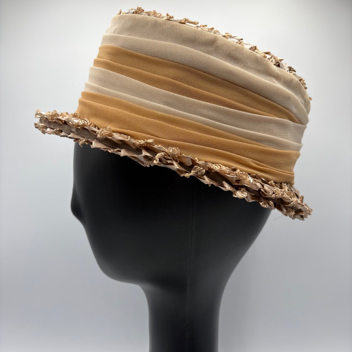 Late 50s/ Early 60s Short Brimmed Cloche Style Straw Hat