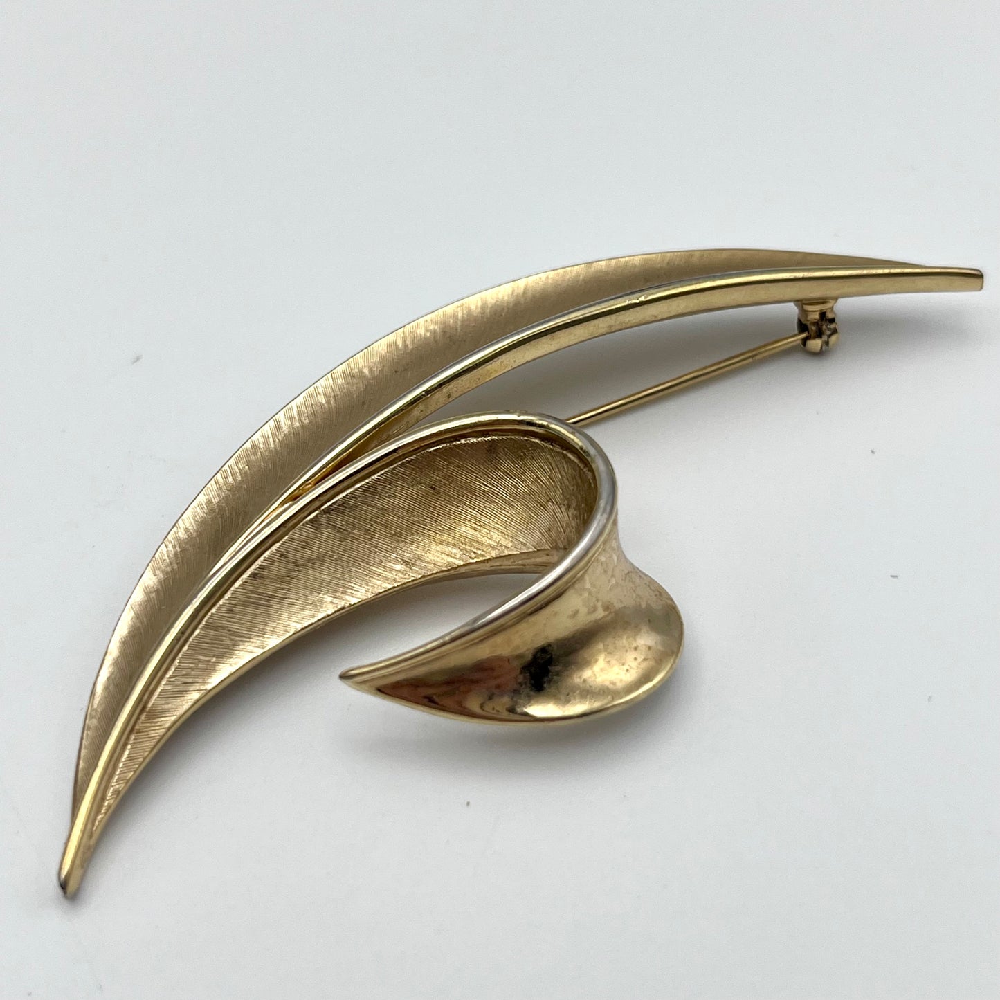 50s/60s Crown Trifari Gold Tone Leaf Brooch