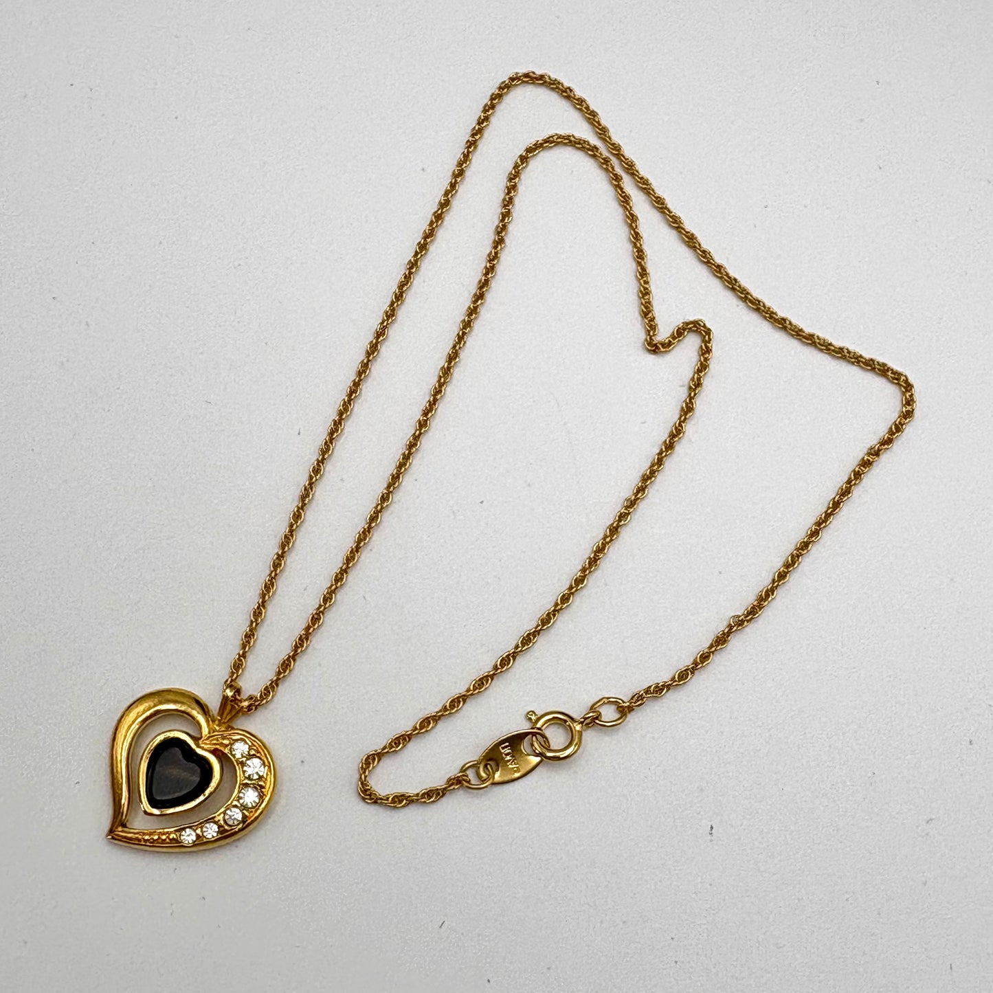 1990 Avon Genuine Onyx Pendant Necklace