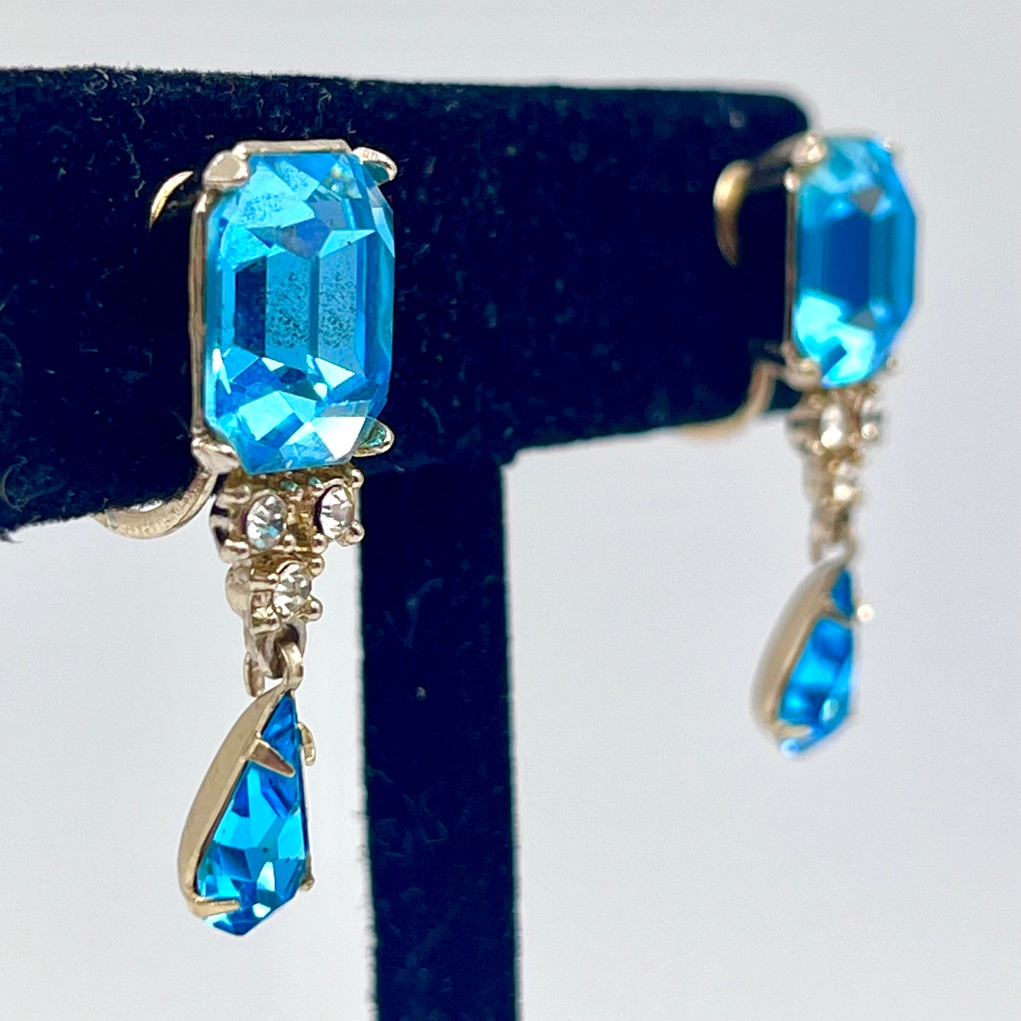 1950s Coro Aqua Rhinestone Drop Earrings