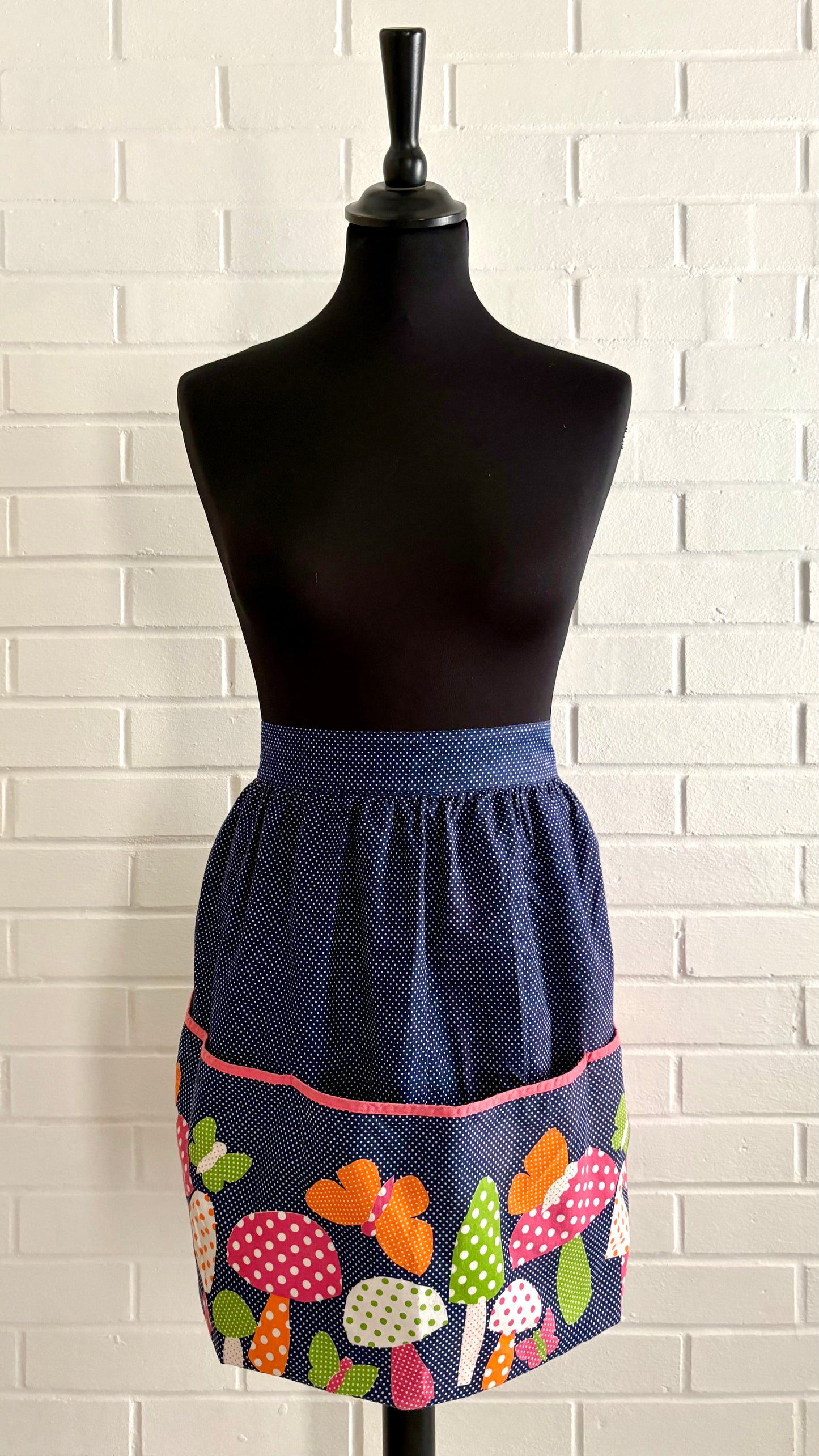 Late 60s/ Early 70s Vintage Apron
