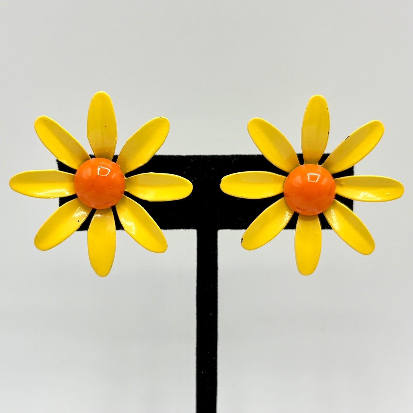 Late 60s / Early 70s Yellow Enamel Daisy Brooch & Earrings