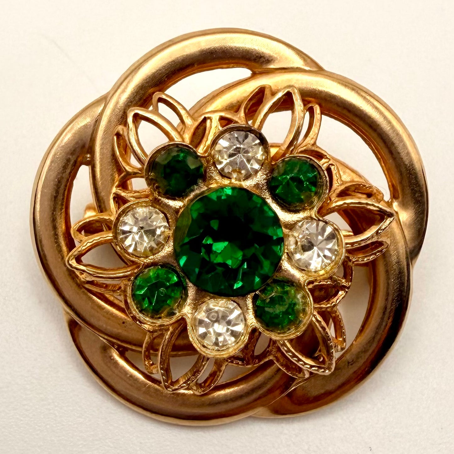 1960s Round Floral Rhinestone Brooch