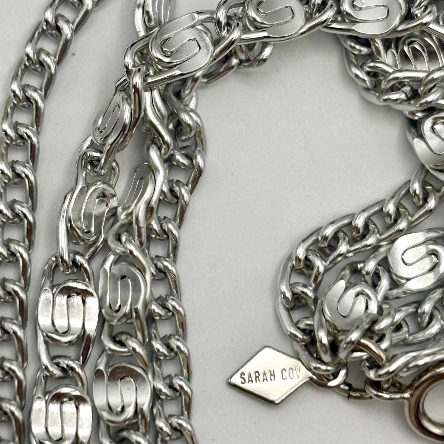 1973 Sarah Coventry Four Dimensions Demi-Parure