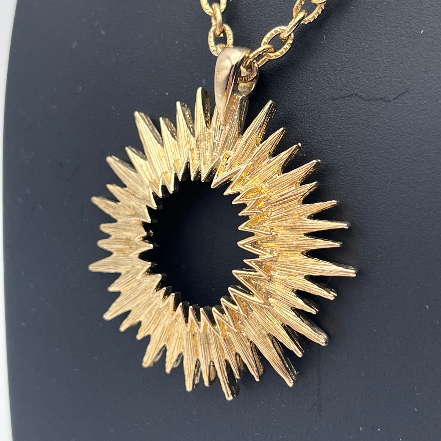 1976 Sarah Coventry Outer Space Necklacce