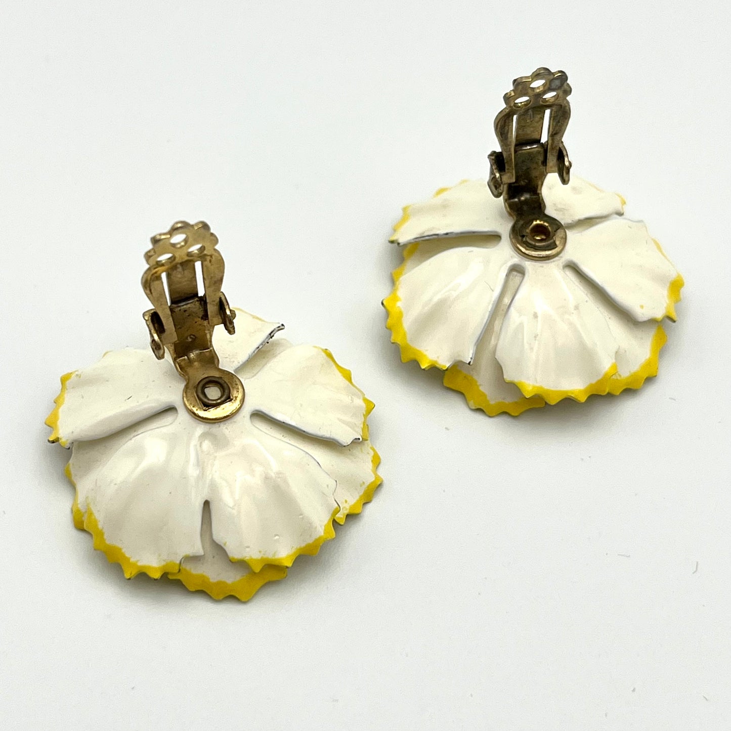 Late 60s/ Early 70s Yellow & White Enamel Flower Earrings