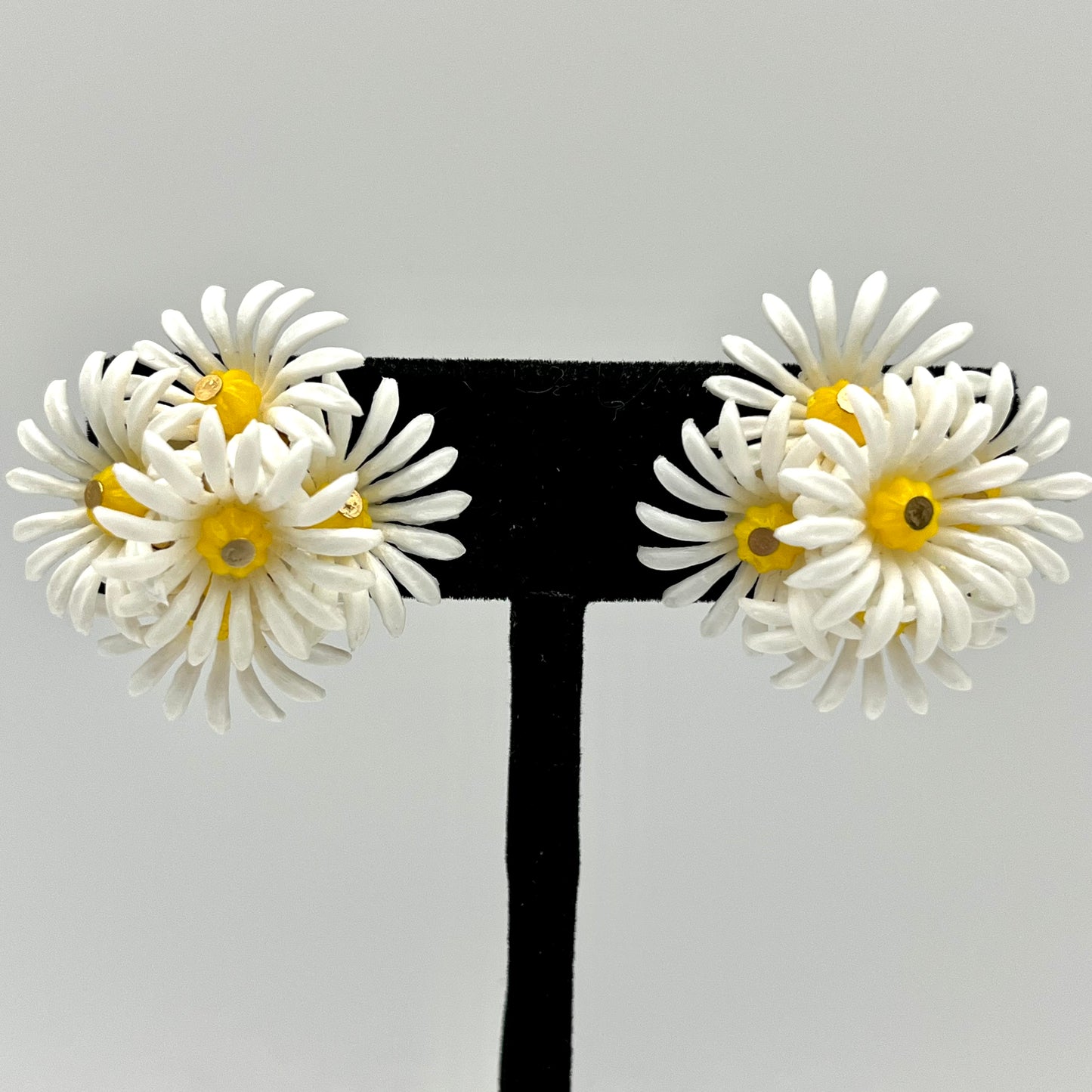 Late 60s/ Early 70s Hong Kong Daisy Earrings