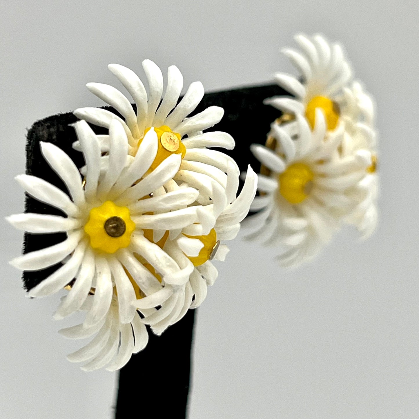 Late 60s/ Early 70s Hong Kong Daisy Earrings