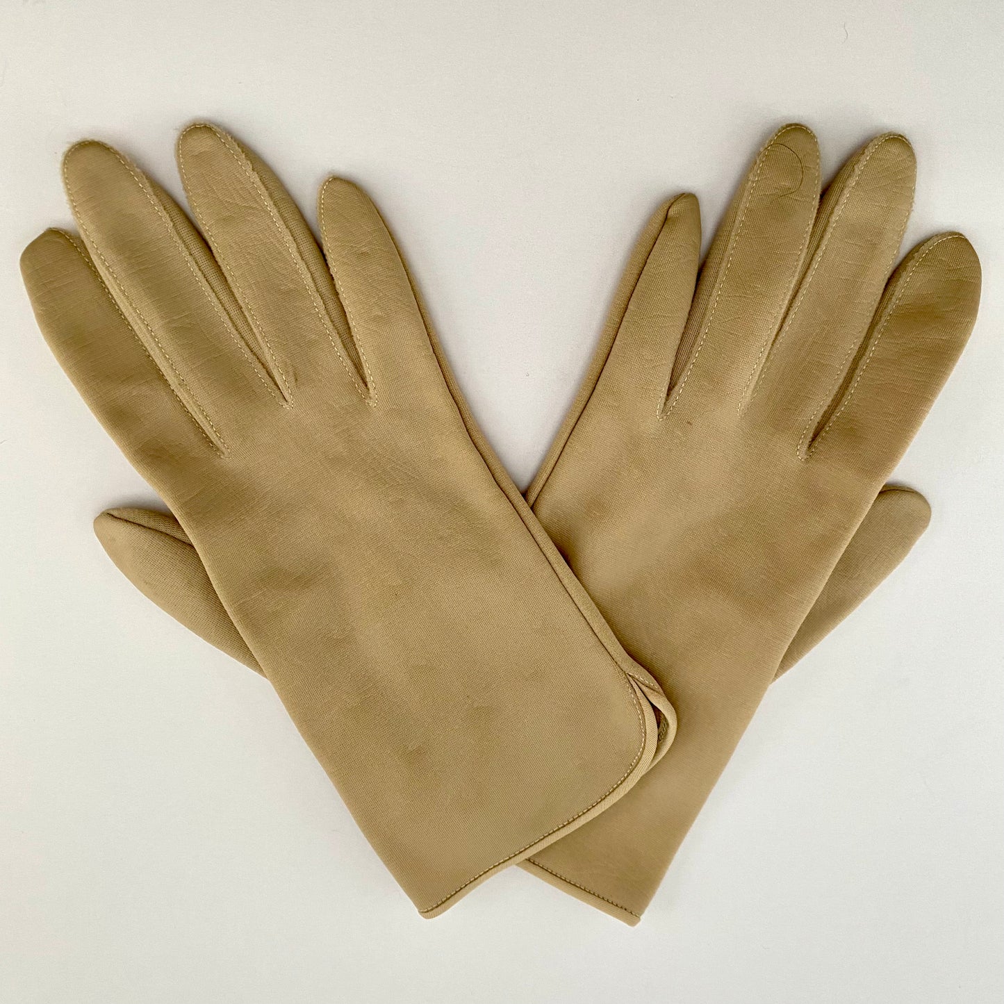 1940s Utah Tailoring Mills Coat with Hanson Matching Gloves.