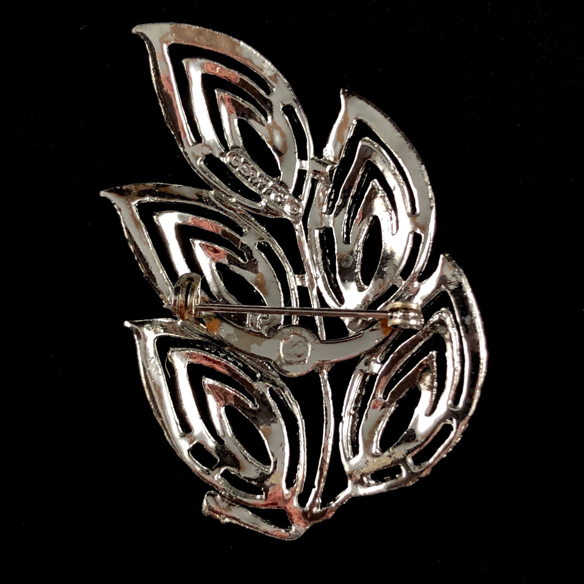 Late 60s/ Early 70s Gerry’s Silver Leaf Brooch - Retro Kandy Vintage