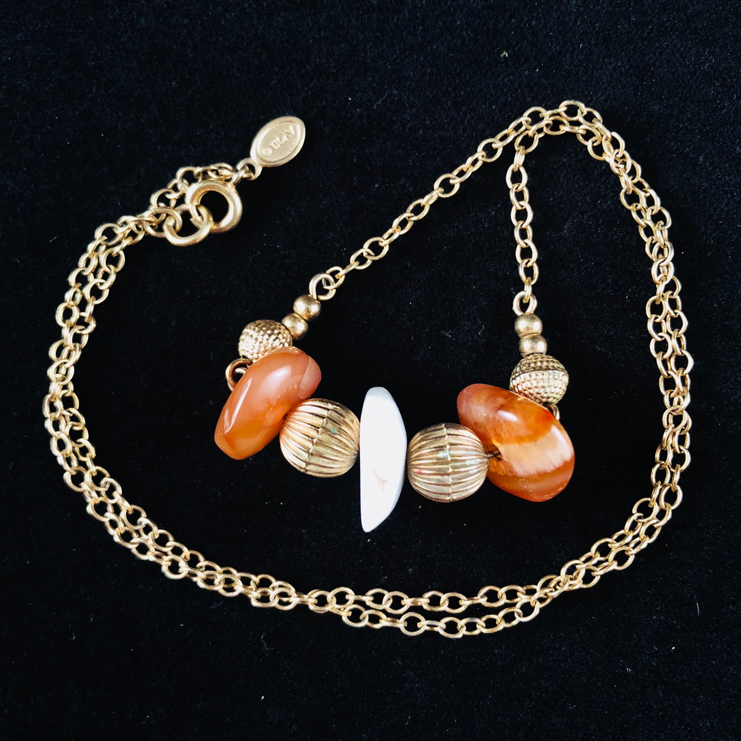 1975 Avon Desert Stones Necklace - Retro Kandy Vintage