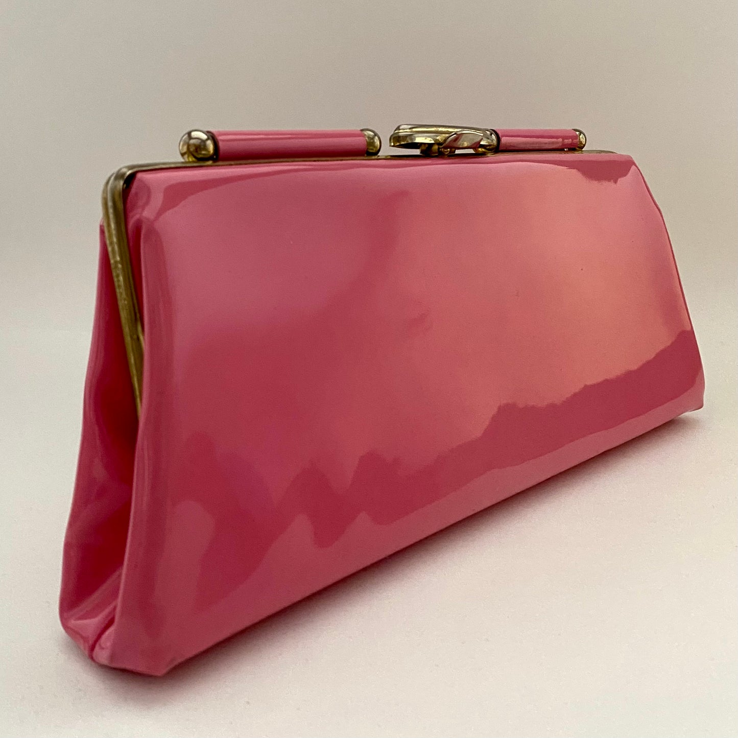1960s Pink Patent Leather Clutch With Optional Chain Handle