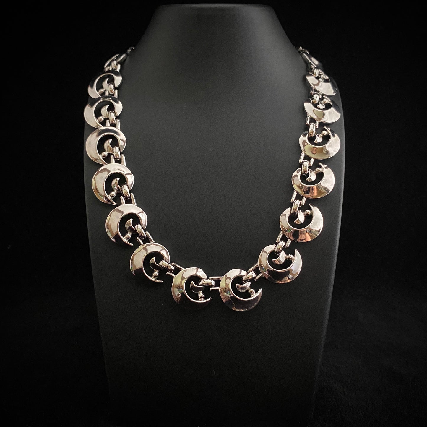 1960s Trifari Silver Choker Necklace