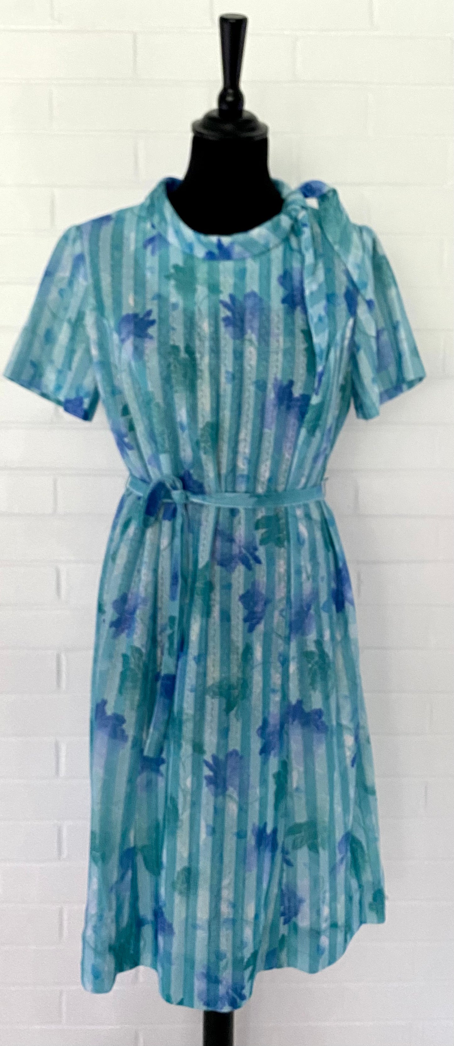 Late 60s/ Early 70s Shift Dress