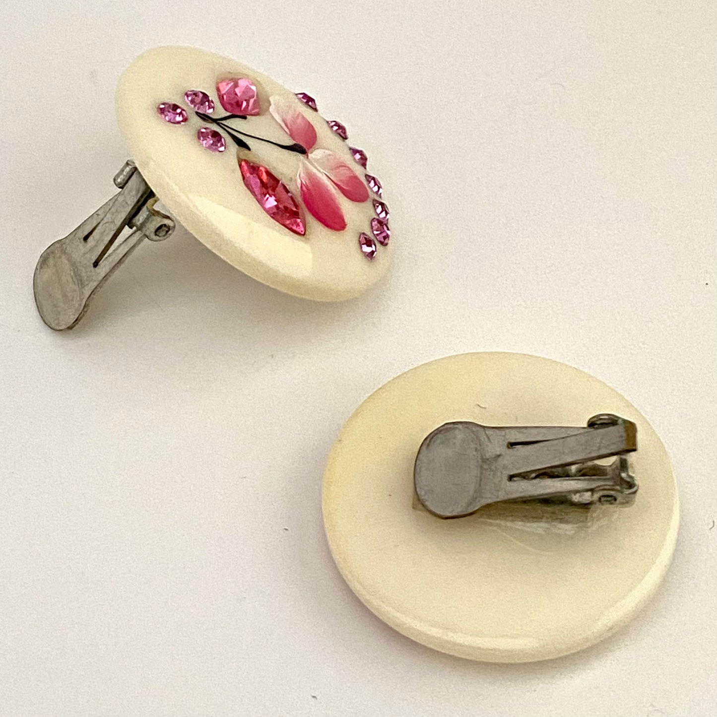 Late 50s/ Early 60s Round Rhinestone Flower Earrings