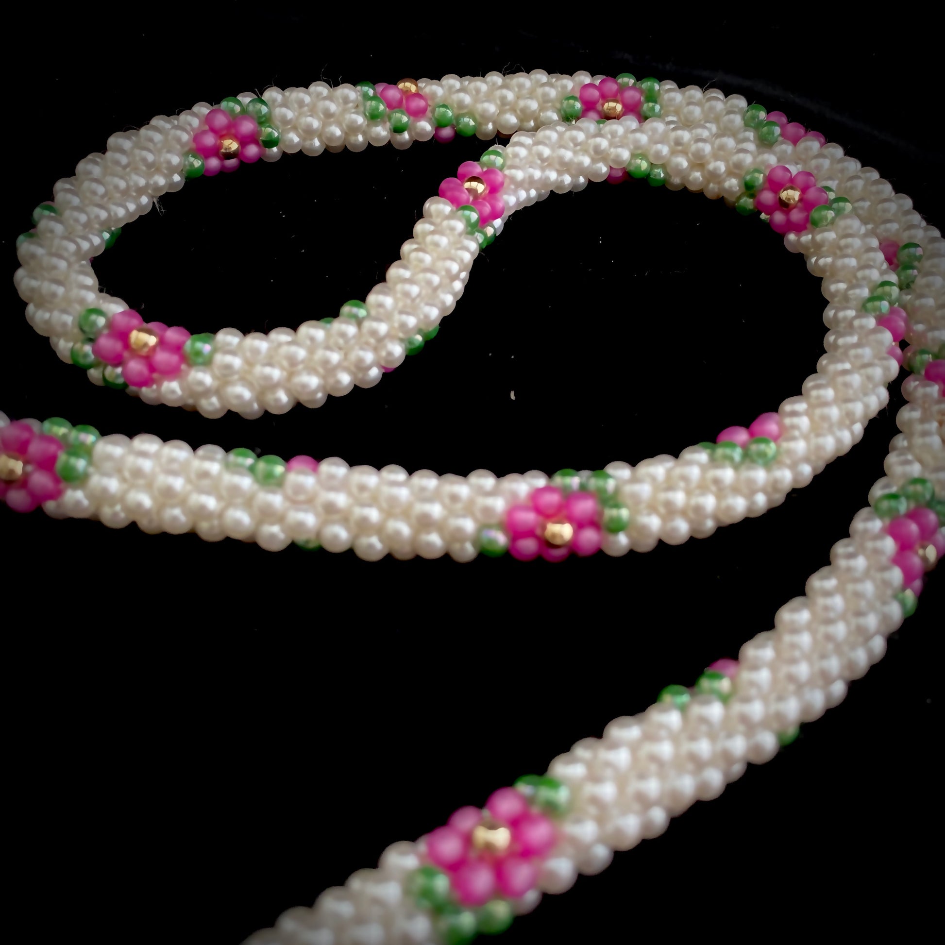 1970s Beaded Rope Necklace - Retro Kandy Vintage