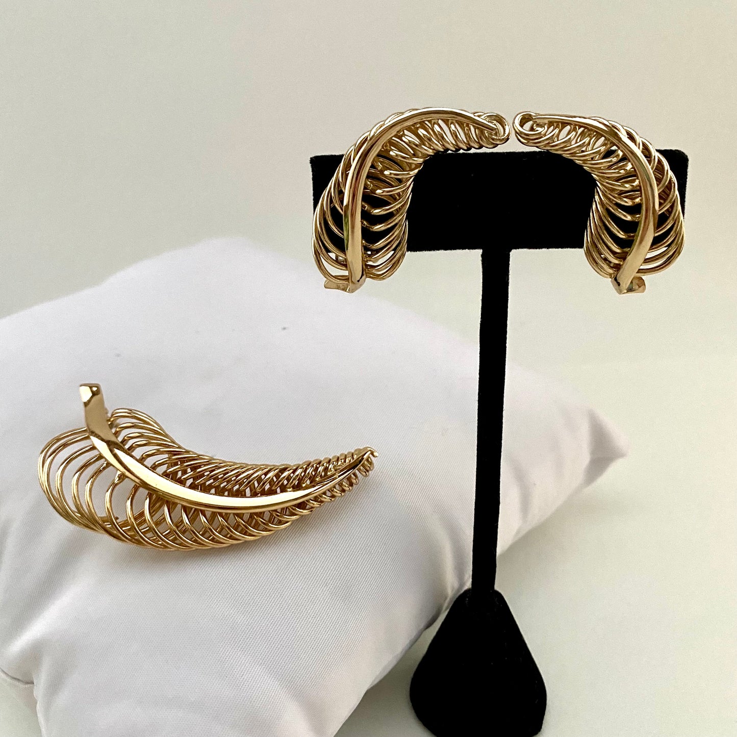 1950s Napier Golden Coil Brooch & Earrings